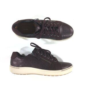 Clarks Artisan Lace Up Side Zip Sneakers Womens Size 9 M Burgundy